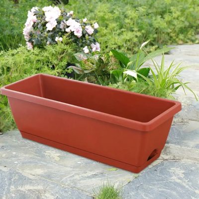 Large Plastic Pots 1 4 400x400