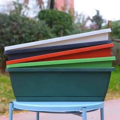 Large Plastic Pots 5 4 400x400