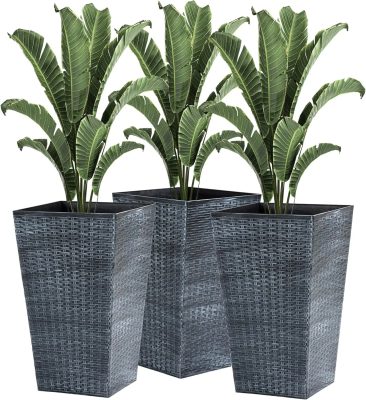 Large Plastic Pots 6 10 366x400