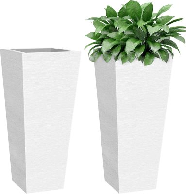 Large Plastic Pots 6 17 383x400