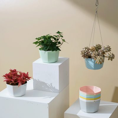 Plastic Pots 5 8 400x400