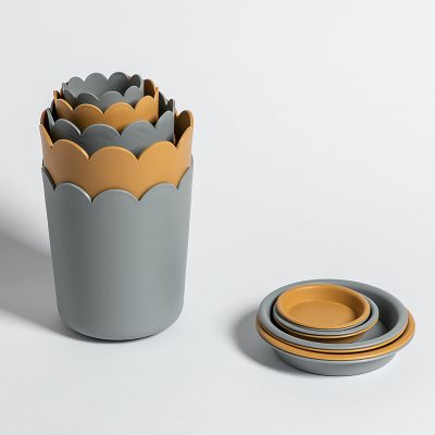 Plastic Pots 5 9 400x400