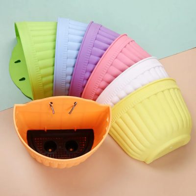 Plastic Hanging Baskets 1 17 400x400