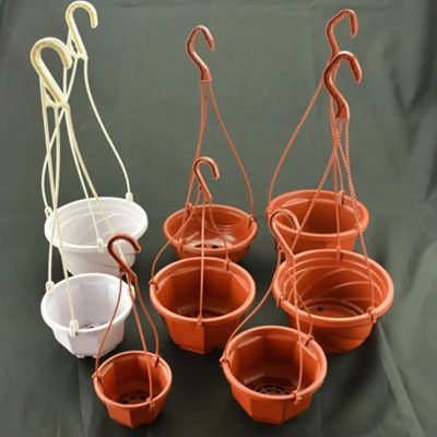 Plastic Hanging Baskets 3 1 400x400