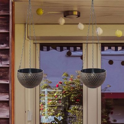Plastic Hanging Baskets 5 11 400x400