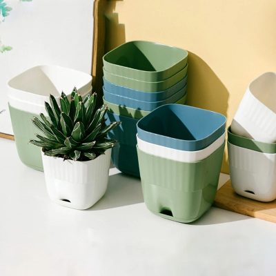 Plastic Pot 1 19 400x400