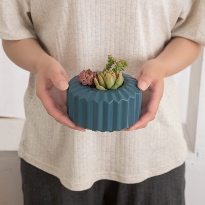 Plastic Pot 1 21 400x400