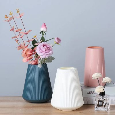 Plastic Pots 1 33 400x400