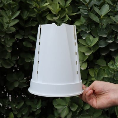 Plastic Pots 3 43 400x400