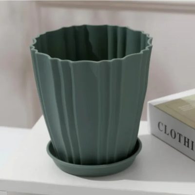 Plastic Pots 4 33 400x400