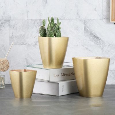 Plastic Pots 4 50 400x400