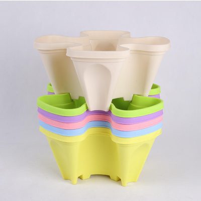 Plastic Pots 4 51 400x400