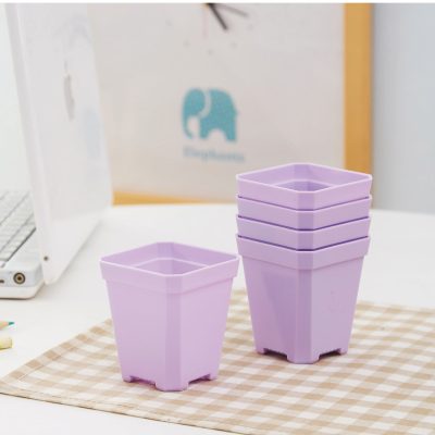 Plastic Pots 5 17 400x400