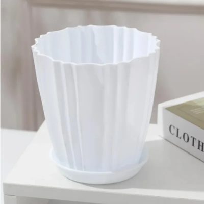 Plastic Pots 5 30 400x400