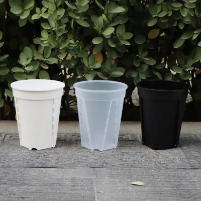 Plastic Pots 5 43 400x400