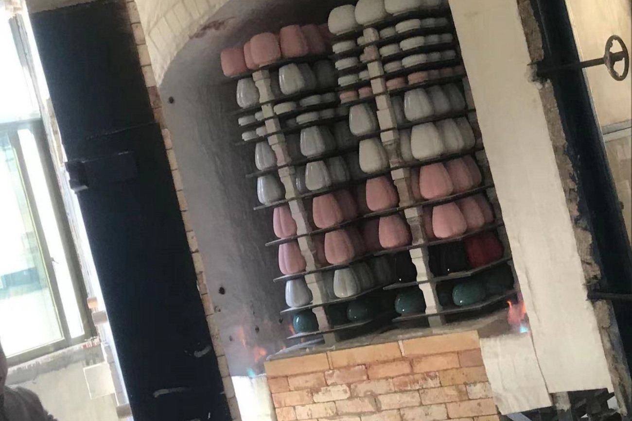 Glazed Ceramic Pots Kiln Firing Process