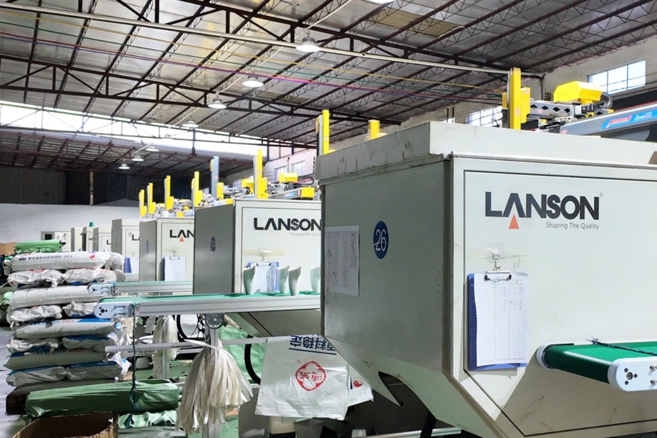 Plastic Pot Injection Molding Production Equipment