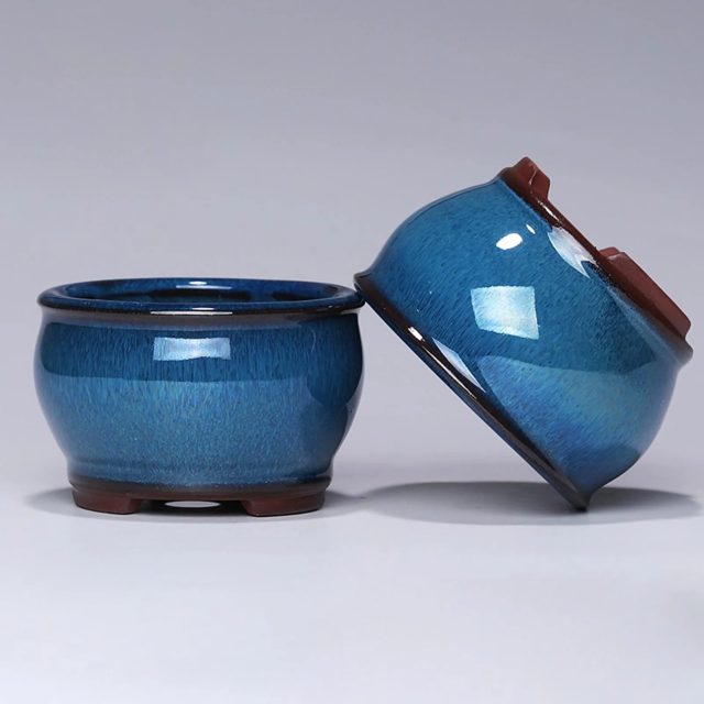Ceramic pots (1)