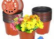 Plastic nursery pots (1)